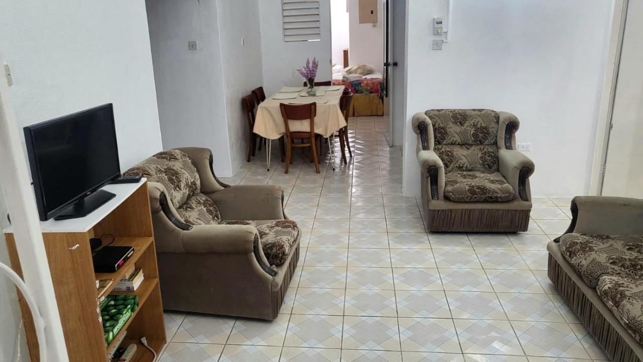 Ventnor House Apartments Bridgetown Dış mekan fotoğraf