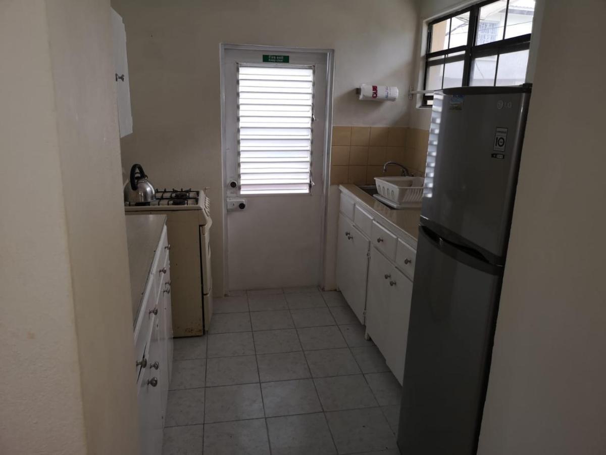 Ventnor House Apartments Bridgetown Dış mekan fotoğraf