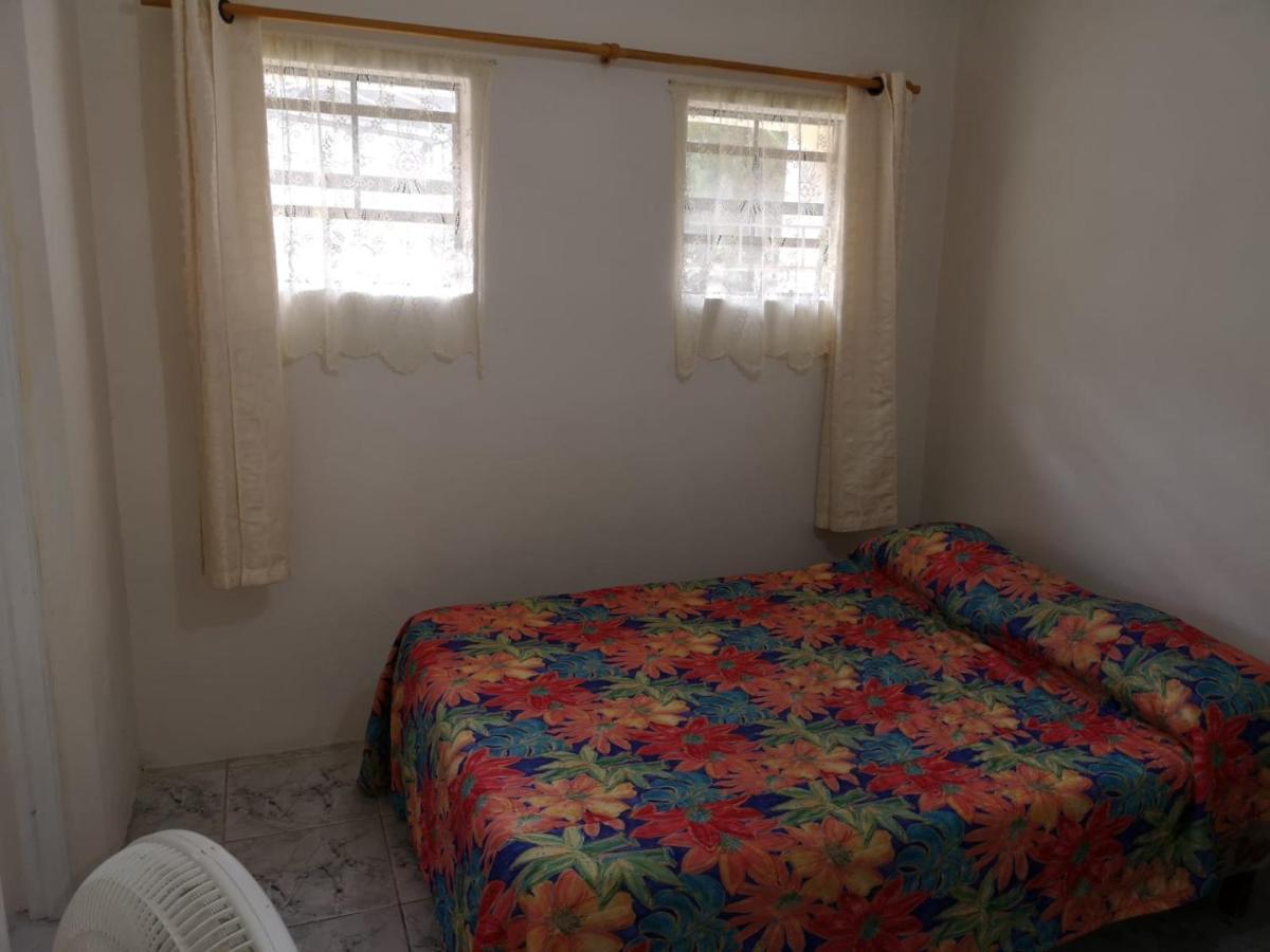 Ventnor House Apartments Bridgetown Dış mekan fotoğraf