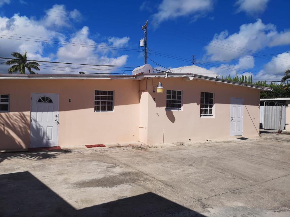 Ventnor House Apartments Bridgetown Dış mekan fotoğraf