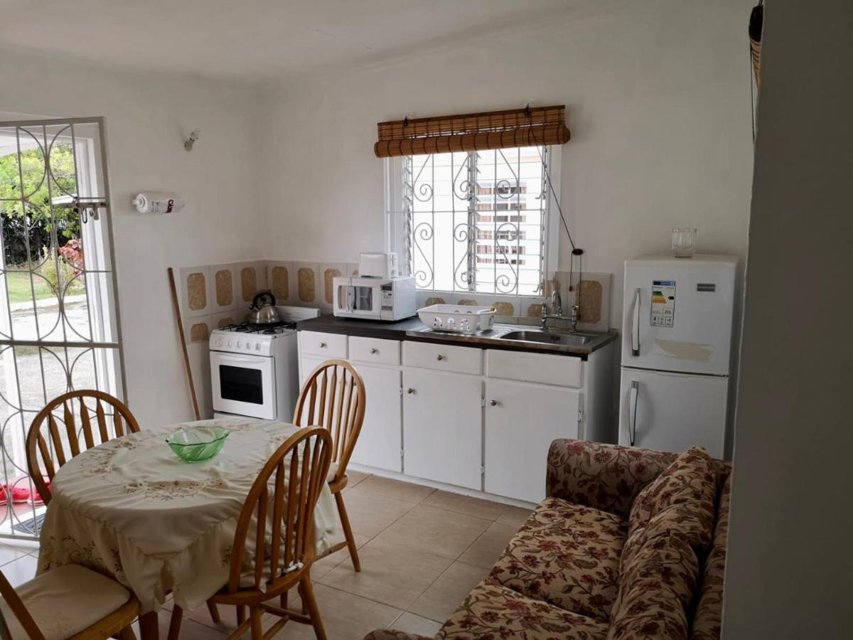 Ventnor House Apartments Bridgetown Dış mekan fotoğraf
