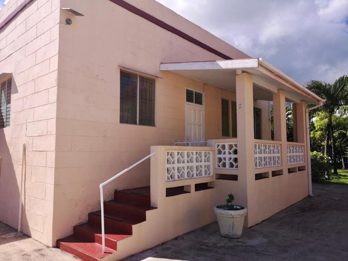 Ventnor House Apartments Bridgetown Dış mekan fotoğraf